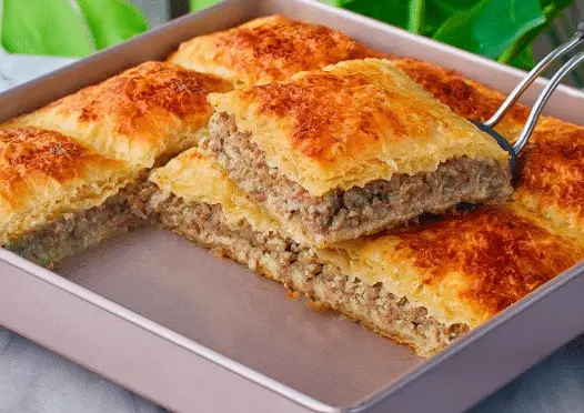 Carne con Masa Filo