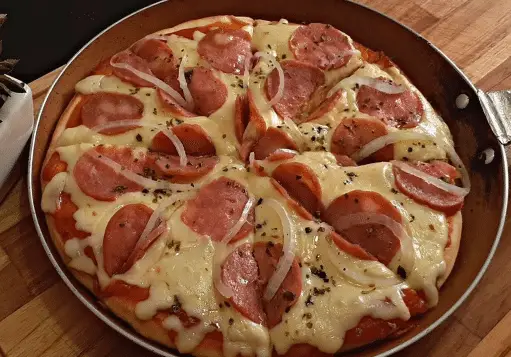 Pizza Casera en Sartén