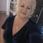 A los 54: La Lucha de Arebela Salgado por su Independencia y el Costo de una Convivencia Tóxica
Arebela Salgado: La Verdadera Historia del Abuso Emocional y la Libertad Recuperada a los 54 Años
Convivencia en la Madurez: Arebela y la Dura Lección del Control a los 54
De la Ilusión a la Huida: El Viaje de Arebela Salgado Hacia la Paz Interior a los 54
Independencia a los 54: Cómo Arebela Escapó de una Relación Tóxica y Recuperó su Dignidad 11 275