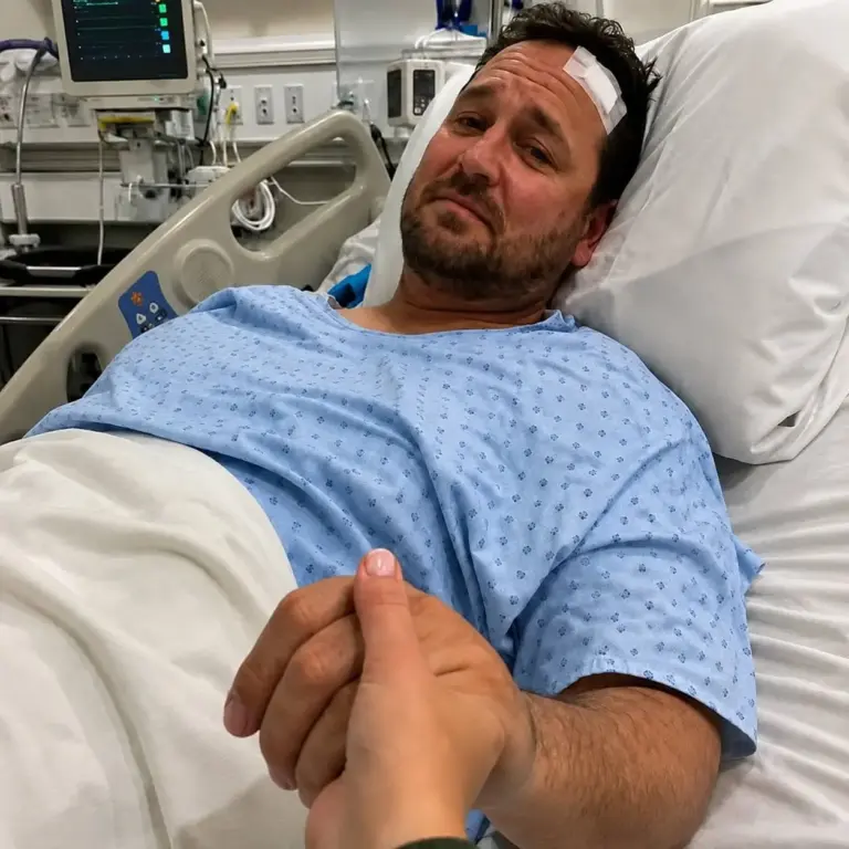 Llamada de hospital: Impactante verdad oculta emerge.